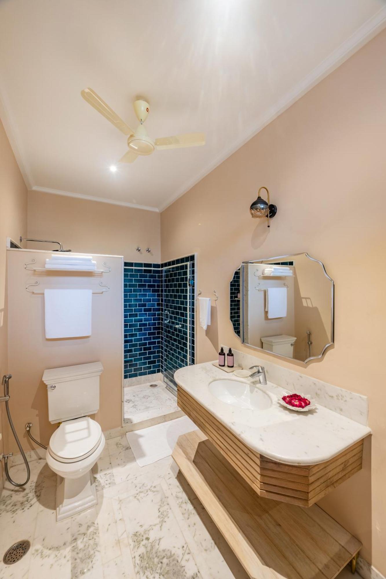 Niravi Jaipur Bed & Breakfast Phòng bức ảnh
